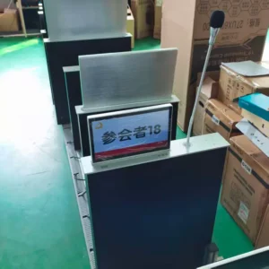 conference lift with screen and microphone 04